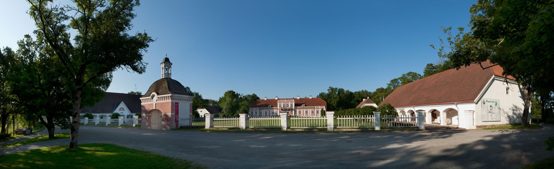 Sagadi Manor